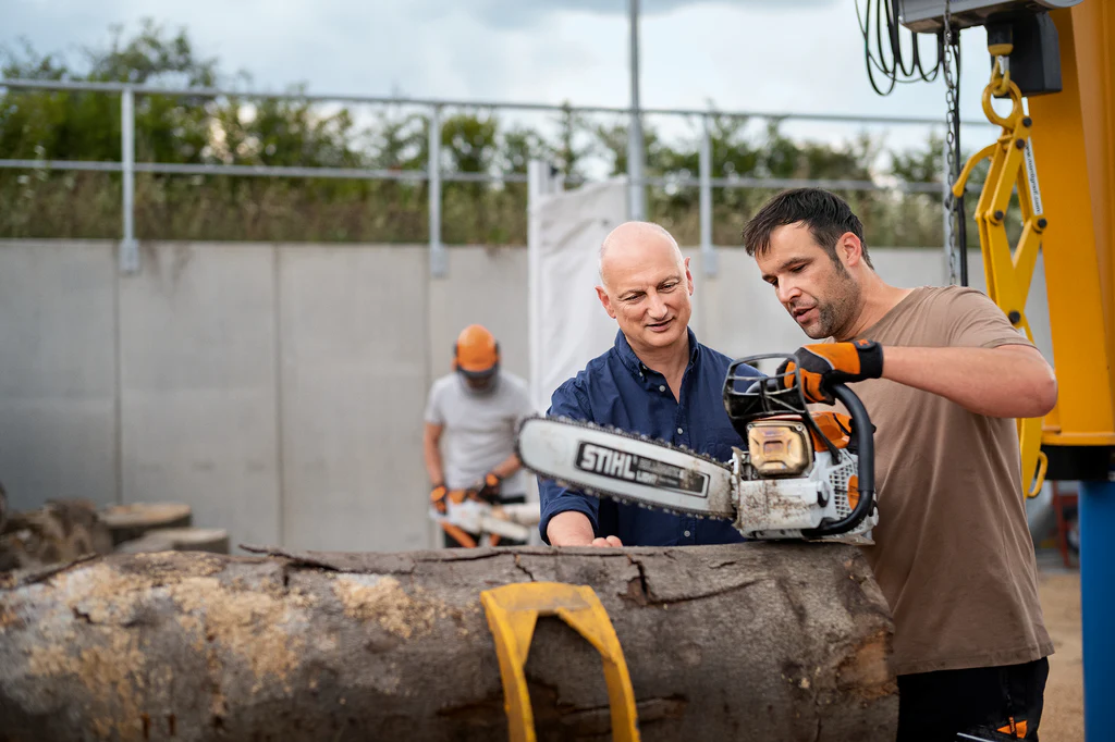 Stihl Benzin-Motorsäge MS 500i mit elektronisch gesteuerter Einspritzung - Image 4